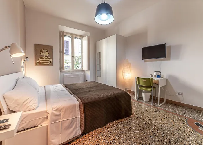 Guest house Azzurra - Metro Lodi & Wi-fi Rome